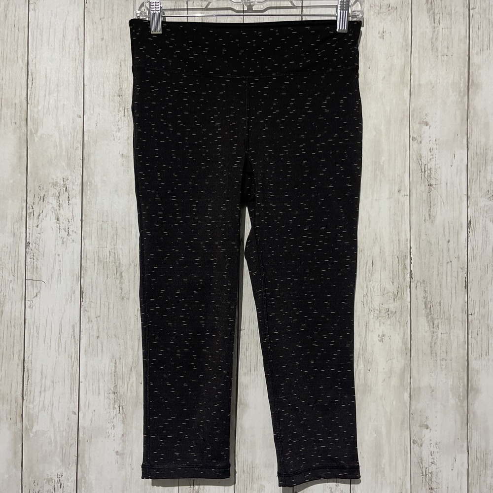 Xersion Womens Capri Leggings Small Black White Dash Print Fitted Athletic Pants